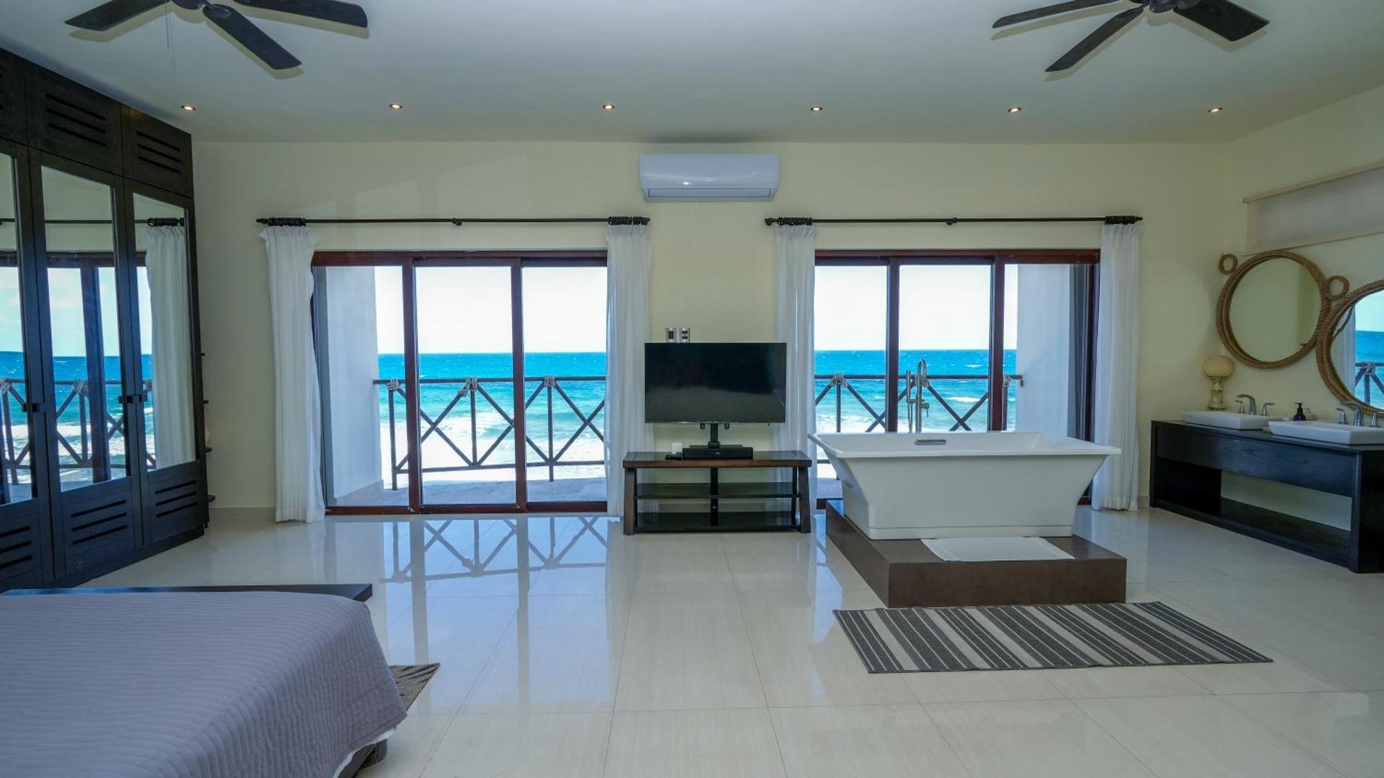 Casa Javi- Ocean Front Located Mid Isla Mujeres Villa Exterior foto