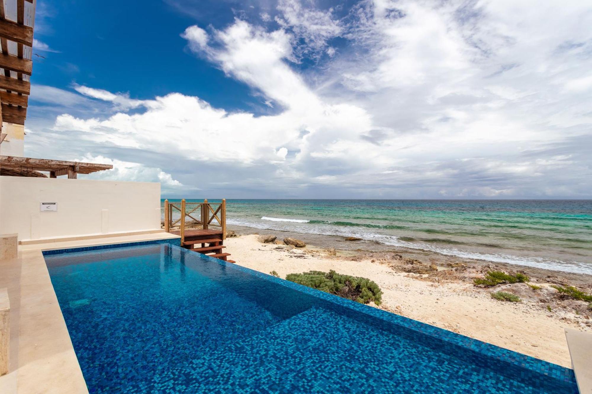 Casa Javi- Ocean Front Located Mid Isla Mujeres Villa Exterior foto
