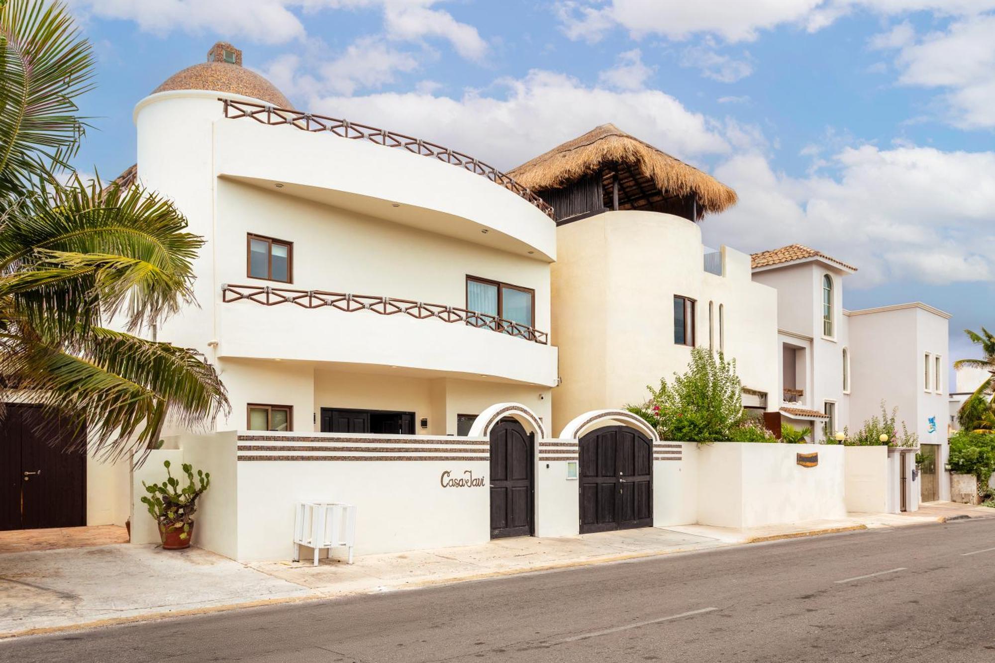 Casa Javi- Ocean Front Located Mid Isla Mujeres Villa Exterior foto